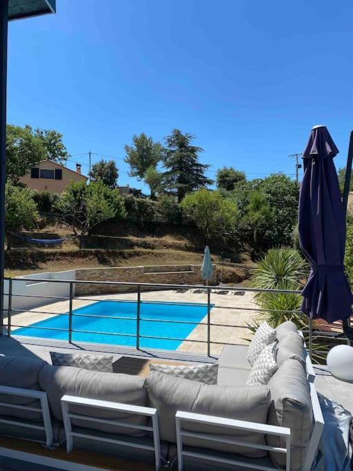 Appartement 2-4 Pers. Piscine, Entre Aix Et Cassis La Destrousse Esterno foto