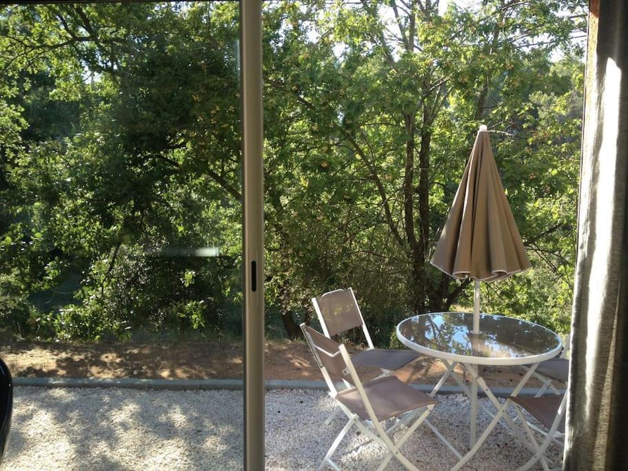Appartement 2-4 Pers. Piscine, Entre Aix Et Cassis La Destrousse Esterno foto